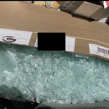 Linarez y Agregados - Broken shower door - Handyman Near Me - Palmdale, California