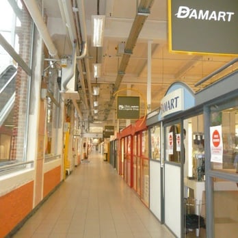 L'Usine Roubaix - Outlet Stores Near Me - Roubaix, 59