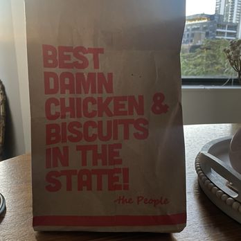 Roost Chicken & Biscuits - Best damn chicken in the state is right!! - Southern Near Me - Chicago, Illinois Roost Chicken & Biscuits - Best damn chicken in the state is right!! - Southern Near Me - Chicago, Illinois