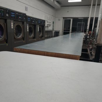 D & L Coin-Op Laundry - Laundromat Near Me - Idaho Falls, Idaho D & L Coin-Op Laundry - Laundromat Near Me - Idaho Falls, Idaho