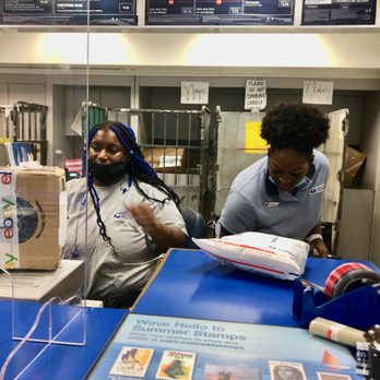US Post Office - Nov 4: masks on chin & under mouth - as effective as no mask - Post Offices Near Me - Los Angeles, California US Post Office - Nov 4: masks on chin & under mouth - as effective as no mask - Post Offices Near Me - Los Angeles, California