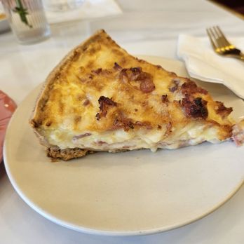 Maison des Fleurs Chicago - Hame and guyere quiche - Florists Near Me - Homewood, Illinois Maison des Fleurs Chicago - Hame and guyere quiche - Florists Near Me - Homewood, Illinois