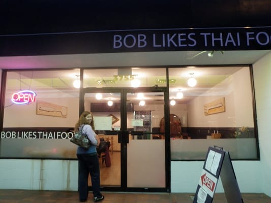 Bob Likes Thai Food. by null