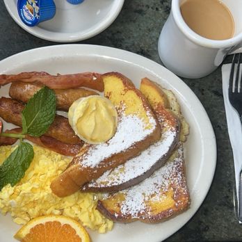 Foxy's Restaurant - French Toast Special & Coffee - Diners Near Me - Glendale, California