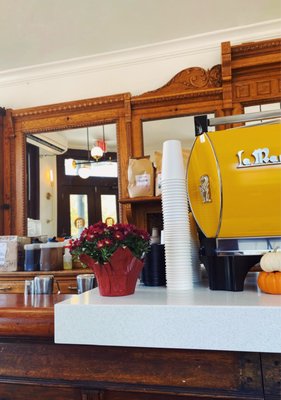 Rowhome Coffee - Pine Street by null