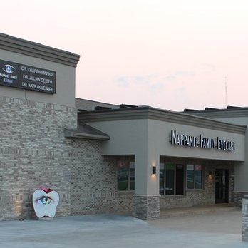 Nappanee Family Eyecare - Optometrists Near Me - Nappanee, Indiana Nappanee Family Eyecare - Optometrists Near Me - Nappanee, Indiana