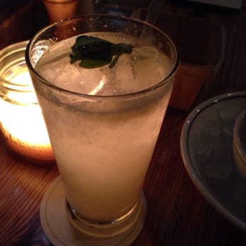 Woodberry Kitchen - Nectarine fizzy drink (non-alcoholic) - American Near Me - Baltimore, Maryland Woodberry Kitchen - Nectarine fizzy drink (non-alcoholic) - American Near Me - Baltimore, Maryland