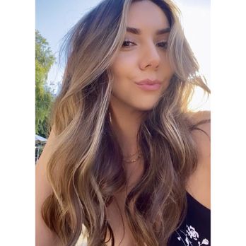 Pretty Mane Thing - Sunkissed Lived-in Haircolor: Babylights, Highlights, Balayage, & Long Layered Haircut - Hair Stylists Near Me Pretty Mane Thing - Sunkissed Lived-in Haircolor: Babylights, Highlights, Balayage, & Long Layered Haircut - Hair Stylists Near Me