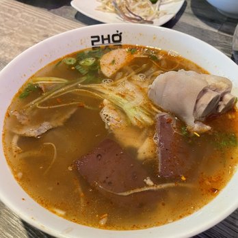 Pho Bar Vietnamese Kitchen - Bun bo hue - Vietnamese Near Me - Davie, Florida