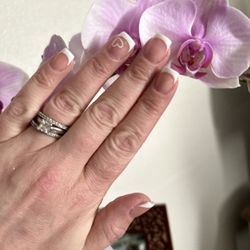 TC Nail Corner - My husband always gets me flowers so they always look perfect in a picture when I get my nails done