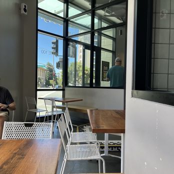sweetgreen - Healthy Salads, Wraps, and Bowls - Salad Near Me - San Mateo, California