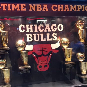 United Center - 6... wow - Stadiums & Arenas Near Me - Chicago, Illinois United Center - 6... wow - Stadiums & Arenas Near Me - Chicago, Illinois