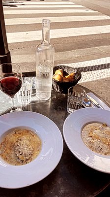 Les Antiquaires by null