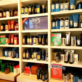 Bath & Body Works - They aren't just for ladies, men. - Cosmetics & Beauty Supply Near Me - Columbia, South Carolina Bath & Body Works - They aren't just for ladies, men. - Cosmetics & Beauty Supply Near Me - Columbia, South Carolina