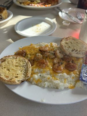 Milda's Cafe by null