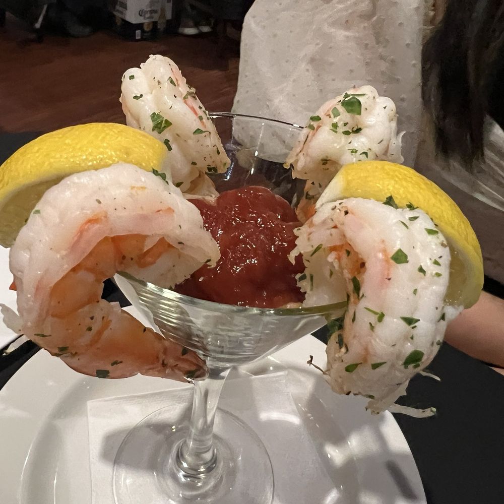 Zinna's Bistro - Jumbo Shrimp Cocktail - Italian Near Me - Cranbury, New Jersey