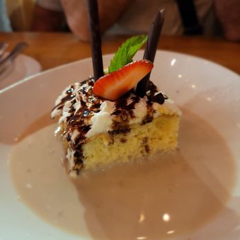 Limon - Tapas/Small Plates Near Me - Burlingame, California Limon - Tapas/Small Plates Near Me - Burlingame, California