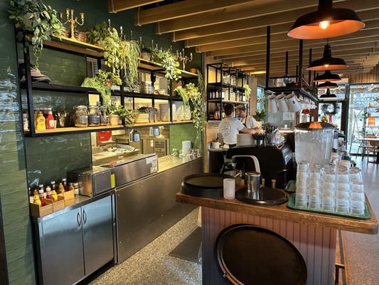 Flipper Ranheim FLIPPER KAFE - Updated May 2026 - 12 Photos - Strindfjordvegen 40 ...