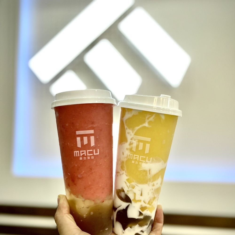 Macu Tea - Bo-bo strawberry smoothie & King of mango smoothie - Bubble Tea Near Me - San Jose, California