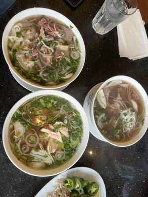 Pho Duy by null