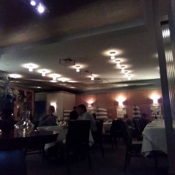 Matthew's Restaurant - Main Dining Room - New American Near Me - Jacksonville, Florida