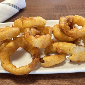 Ten20 Tavern - Onion rings were for sure house made. The batter was a little sweeter than expected. A horseradish dipping sauce would have been great. - New American Near Me - Mankato, Minnesota