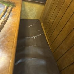 El Vaquero Mexican Restaurant - Seating