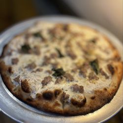 Juliana's - White Pizza with Sausage (personal)