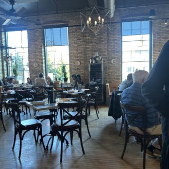 Sorella - Indoor space - Italian Near Me - Milwaukee, Wisconsin