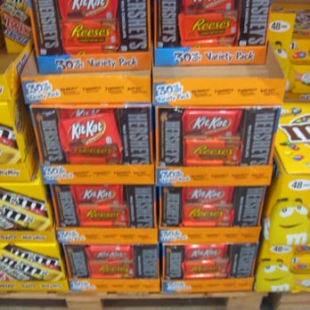 Costco - Heath food ... in bulk! This must be for an office. Kit Kats are good, though. - Wholesale Stores Near Me - Clackamas, Oregon Costco - Heath food ... in bulk! This must be for an office. Kit Kats are good, though. - Wholesale Stores Near Me - Clackamas, Oregon