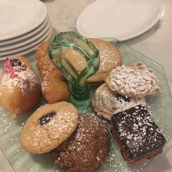 DiAnoia's Eatery - Dessert! - Delis Near Me - Pittsburgh, Pennsylvania