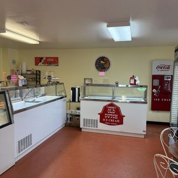 Cammie’s Old Dutch Ice Cream - Ice Cream & Frozen Yogurt Near Me - Mobile, Alabama Cammie’s Old Dutch Ice Cream - Ice Cream & Frozen Yogurt Near Me - Mobile, Alabama