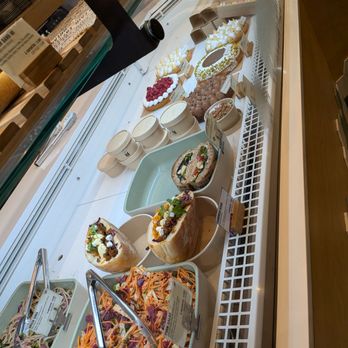 Land&Monkeys - Desserts - Bakeries Near Me - Paris, 01 Land&Monkeys - Desserts - Bakeries Near Me - Paris, 01