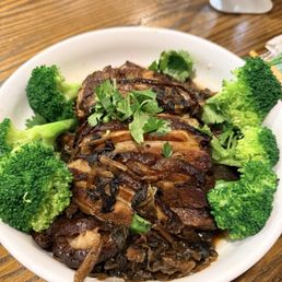 Braised pork belly Braised pork belly