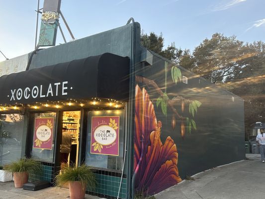 The Xocolate Bar by null