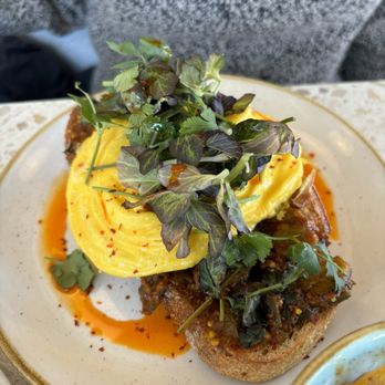 Two Hands - Two Hands Seasonal Scramble - Cafes Near Me - Brooklyn, New York Two Hands - Two Hands Seasonal Scramble - Cafes Near Me - Brooklyn, New York