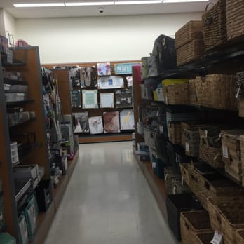TJ MAXX - Updated July 2025 - 42 Photos & 23 Reviews - 1 Worcester Rd