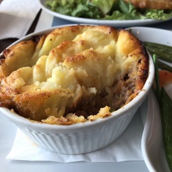 The Doric - Perfect Shepard's pie! - Bars Near Me - Edinburgh, EDH