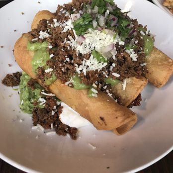 BAR Ama - Taquitos with chorizo - Tex-Mex Near Me - Los Angeles, California BAR Ama - Taquitos with chorizo - Tex-Mex Near Me - Los Angeles, California