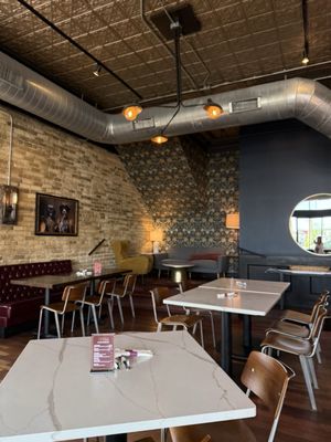 Luna & The Bear - Kitchen & Libation House by null