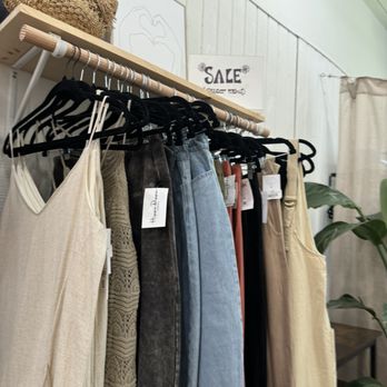 Hippie Dippie Threads - Women's Clothing Near Me - Nyack, New York Hippie Dippie Threads - Women's Clothing Near Me - Nyack, New York