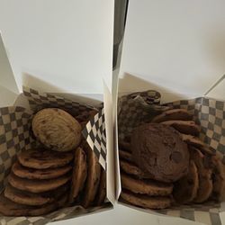 The DW Cookie - 2 dozen cookies