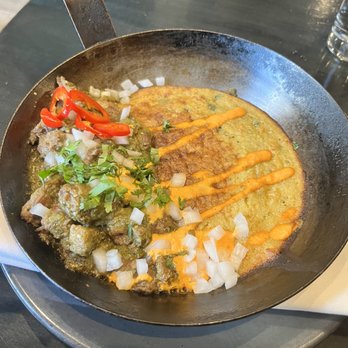 Livery - Green Chile Lamb - Latin American Near Me - Noblesville, Indiana