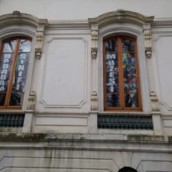 Adile Sultan Kasrı Öğretmenevi