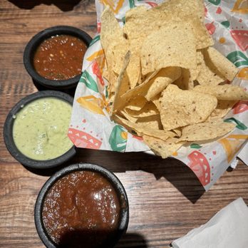 Casa Julia Tex Mex - Chips and salsas - Tex-Mex Near Me - Mont Belvieu, Texas Casa Julia Tex Mex - Chips and salsas - Tex-Mex Near Me - Mont Belvieu, Texas