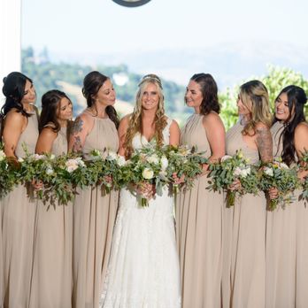 Linny's Floral Design - Florists Near Me Linny's Floral Design - Florists Near Me