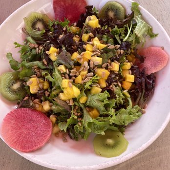 Kooper's Tavern - Sumer Salad - Bars Near Me - Baltimore, Maryland Kooper's Tavern - Sumer Salad - Bars Near Me - Baltimore, Maryland