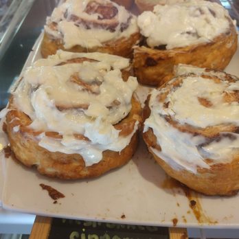 Lover's Point Beach Cafe - Fresh baked cinnamon swirls that tasted like a croissant? - Cafes Near Me - Pacific Grove, California Lover's Point Beach Cafe - Fresh baked cinnamon swirls that tasted like a croissant? - Cafes Near Me - Pacific Grove, California