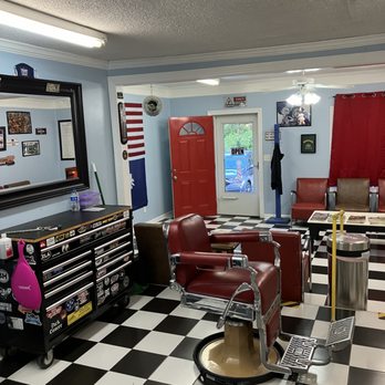 Randy’s Classic Barbershop - Old Skool Cool - Barbers Near Me - Murrells Inlet, South Carolina Randy’s Classic Barbershop - Old Skool Cool - Barbers Near Me - Murrells Inlet, South Carolina