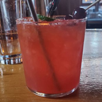 En Rama - Baby, Netflix and Chill - Cocktail Bars Near Me - Tacoma, Washington En Rama - Baby, Netflix and Chill - Cocktail Bars Near Me - Tacoma, Washington